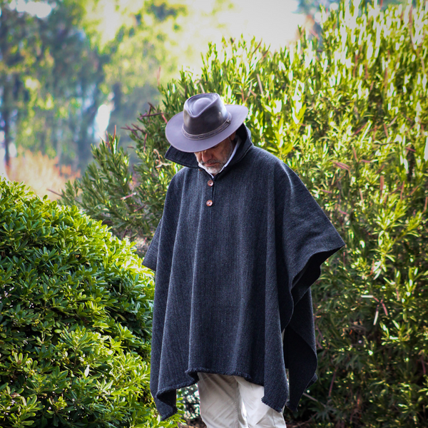 PONCHO LANA DE ALPACA CASTILLA GRIS MARENGO