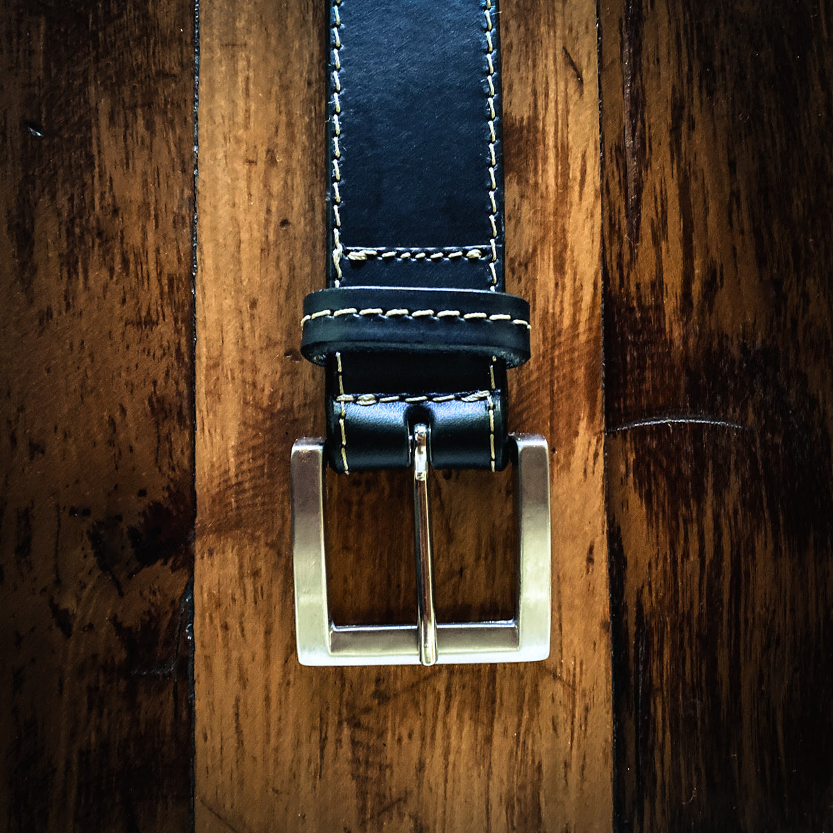 CINTURÓN DE CUERO NEGRO SPORT