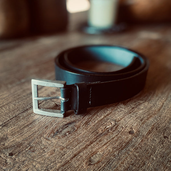 CINTURONES DE CUERO NEGRO SBELT