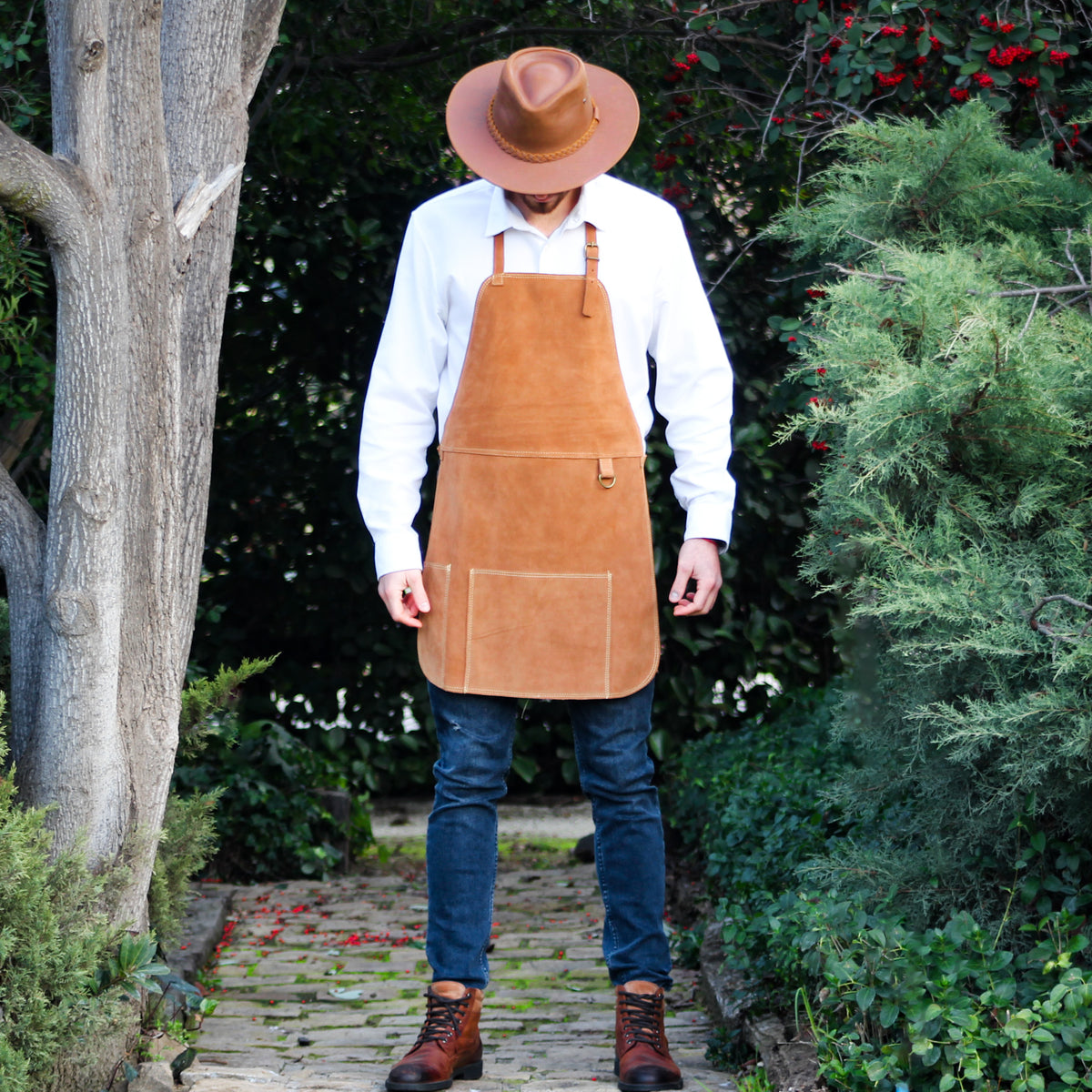 PECHERA ASADOR CUERO RENO