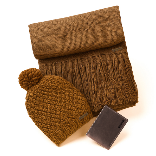 BOX BUFANDA LANA ALPACA + GORRO DE LANA + BILLETERA CUERO RUSTIC