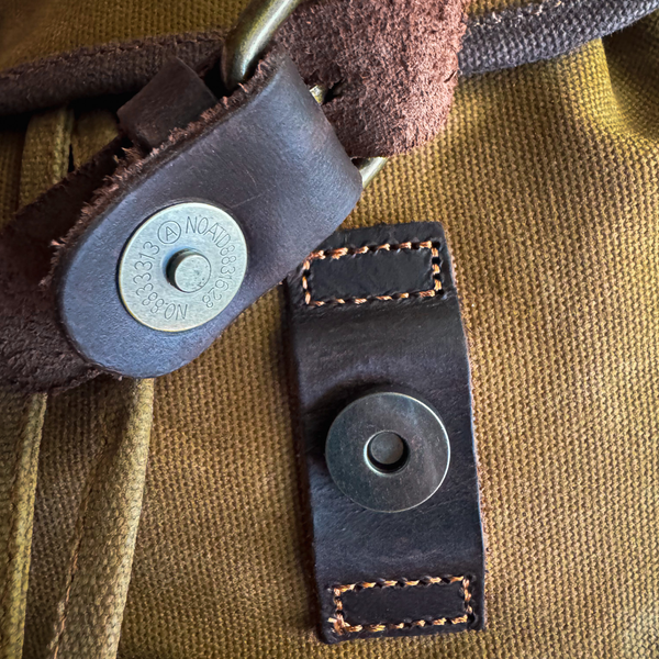 MOCHILA DE LONA IMPERMEABLE LEGEND