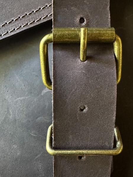 MORRAL DE CUERO GENUINO NYC