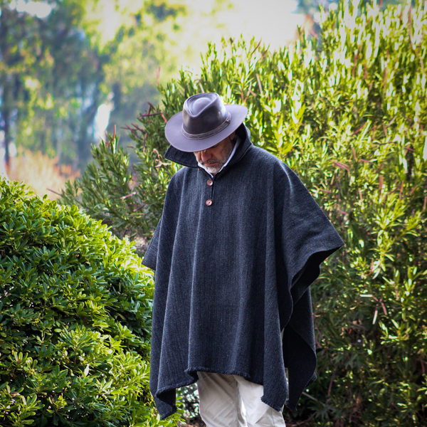 PONCHO ALPACA CASTILLA NEGRO