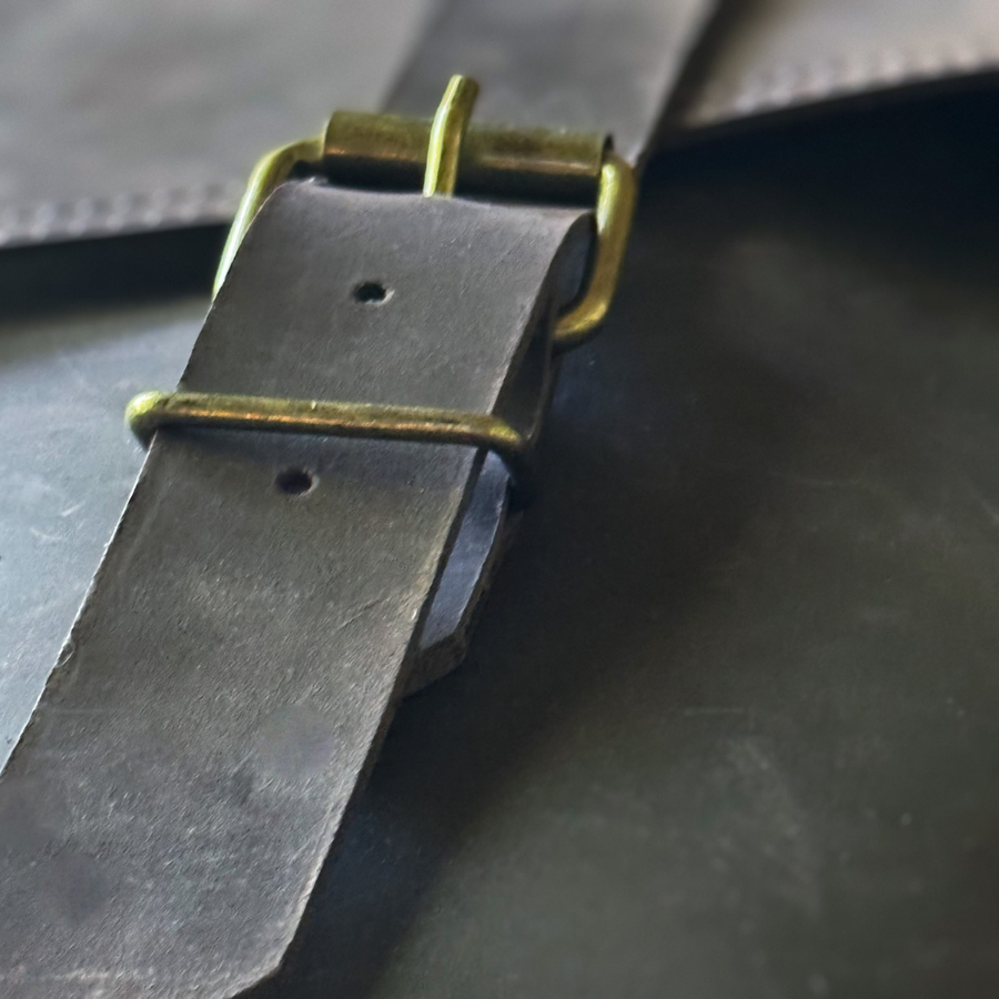 MORRAL DE CUERO GENUINO NYC