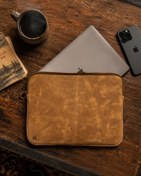 FUNDA DE CUERO PARA NOTEBOOK ACOLCHADA | 14" y 15,6"