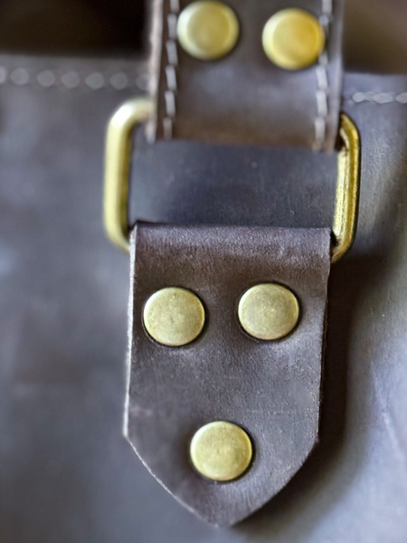 MORRAL DE CUERO GENUINO NYC