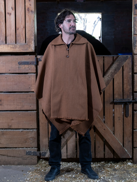 PONCHO DE ALPACA HOMBRE CASTILLA CAMEL