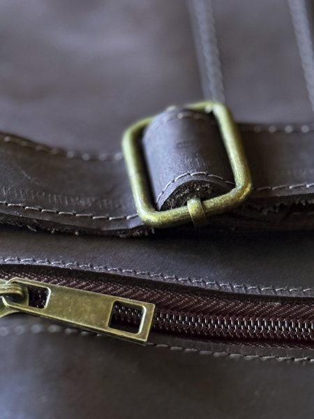 MORRAL DE CUERO GENUINO NYC