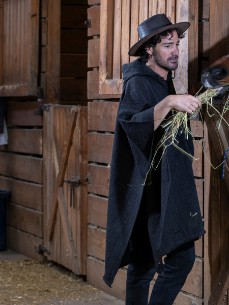 PONCHO ALPACA GRIS MARENGO