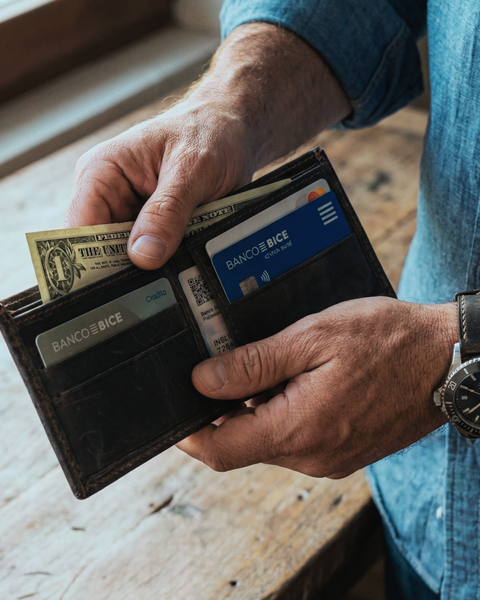 BILLETERA DE CUERO GENUINO EDGE