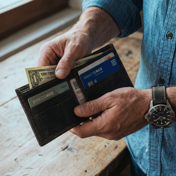 BILLETERA DE CUERO GENUINO EDGE