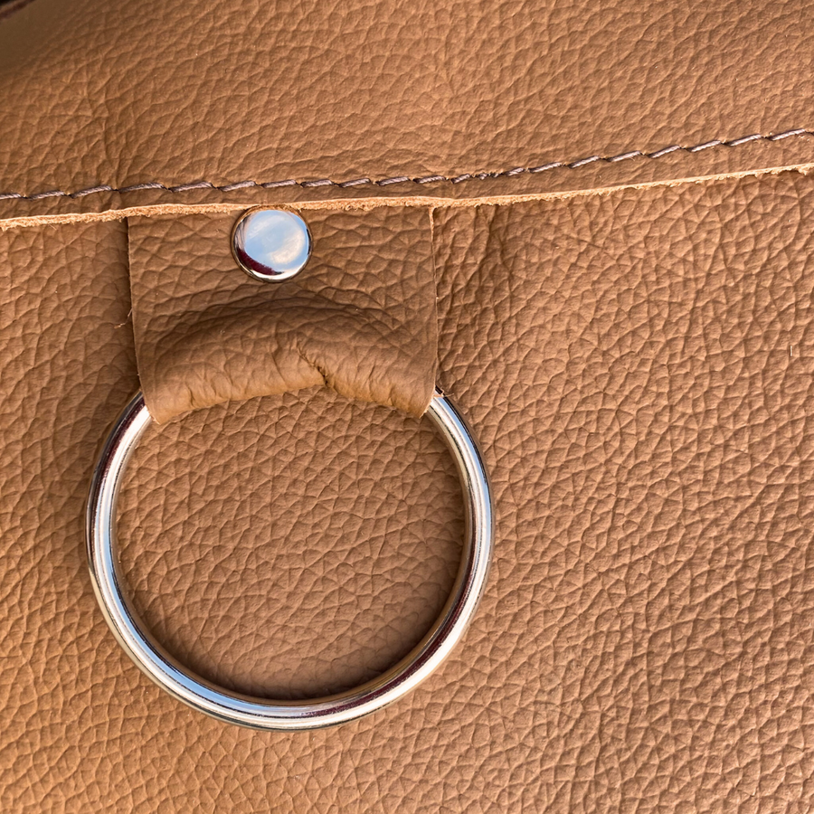 PECHERA ASADOR CUERO FIT EDITION