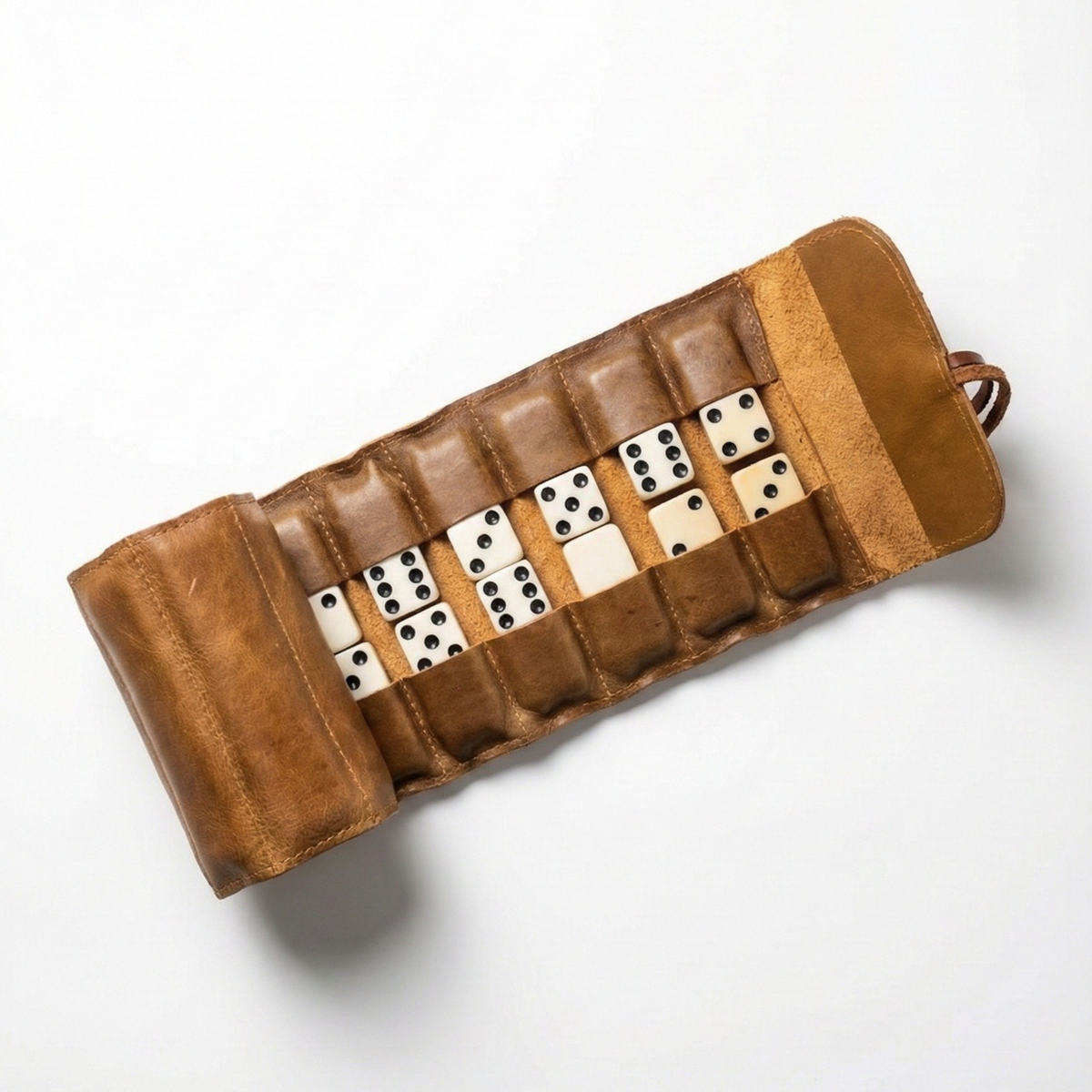 DOMINÓ JUEGO DE MESA ESTUCHE DE CUERO
