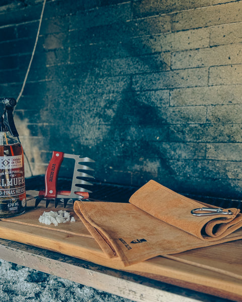 PACK PARRILLERO 1: GARRAS, PAÑO Y SALMUERA