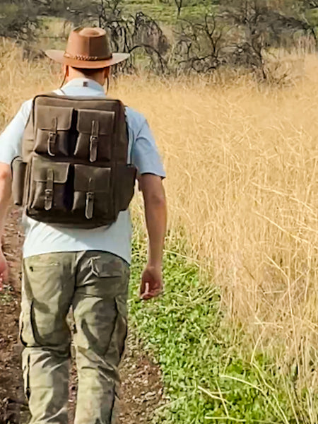 MOCHILA DE CUERO PARA HOMBRE EXPLORER