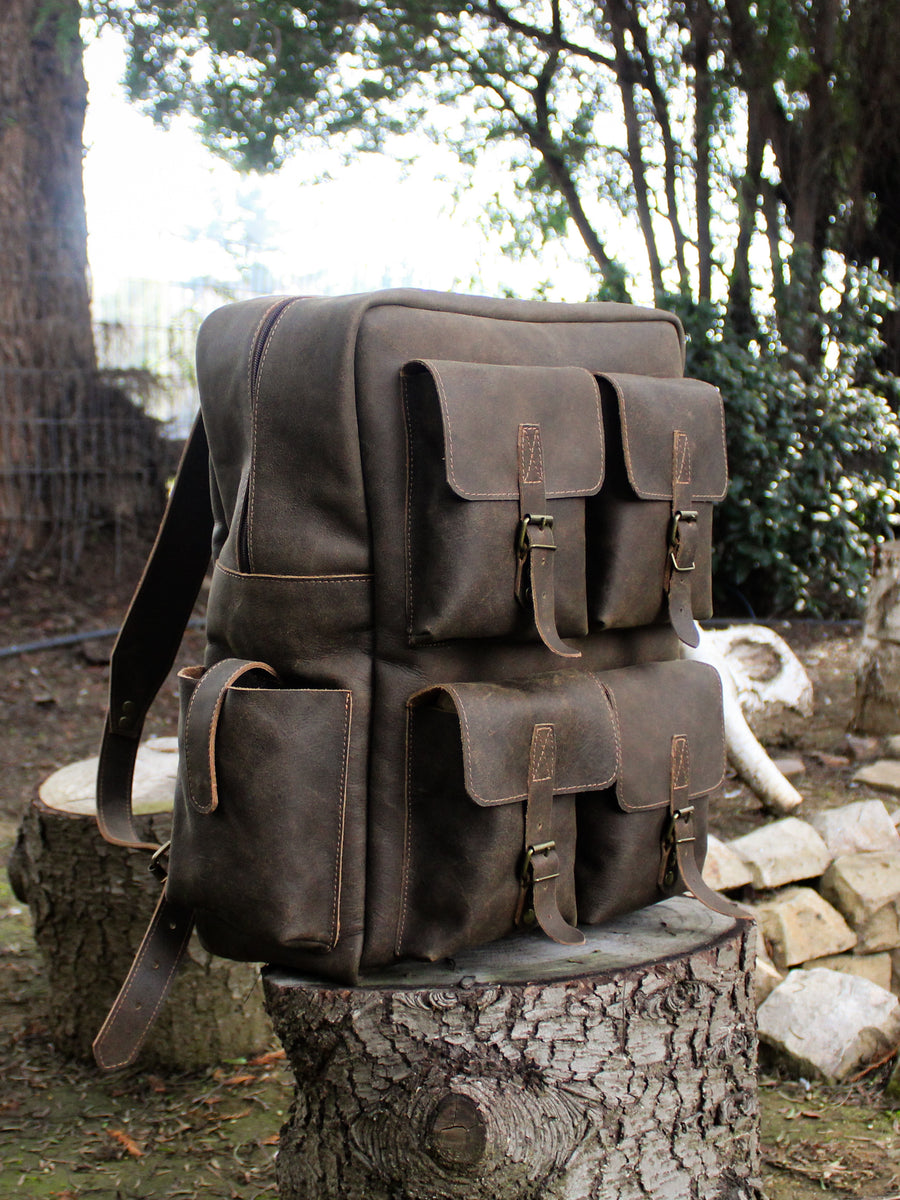 MOCHILA DE CUERO PARA HOMBRE EXPLORER