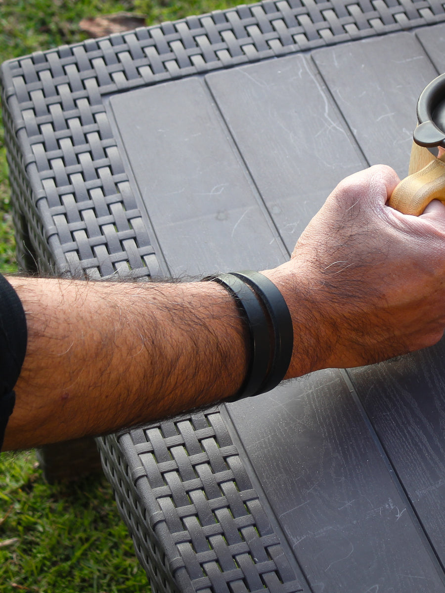 PULSERAS DE CUERO HOMBRE TITAN