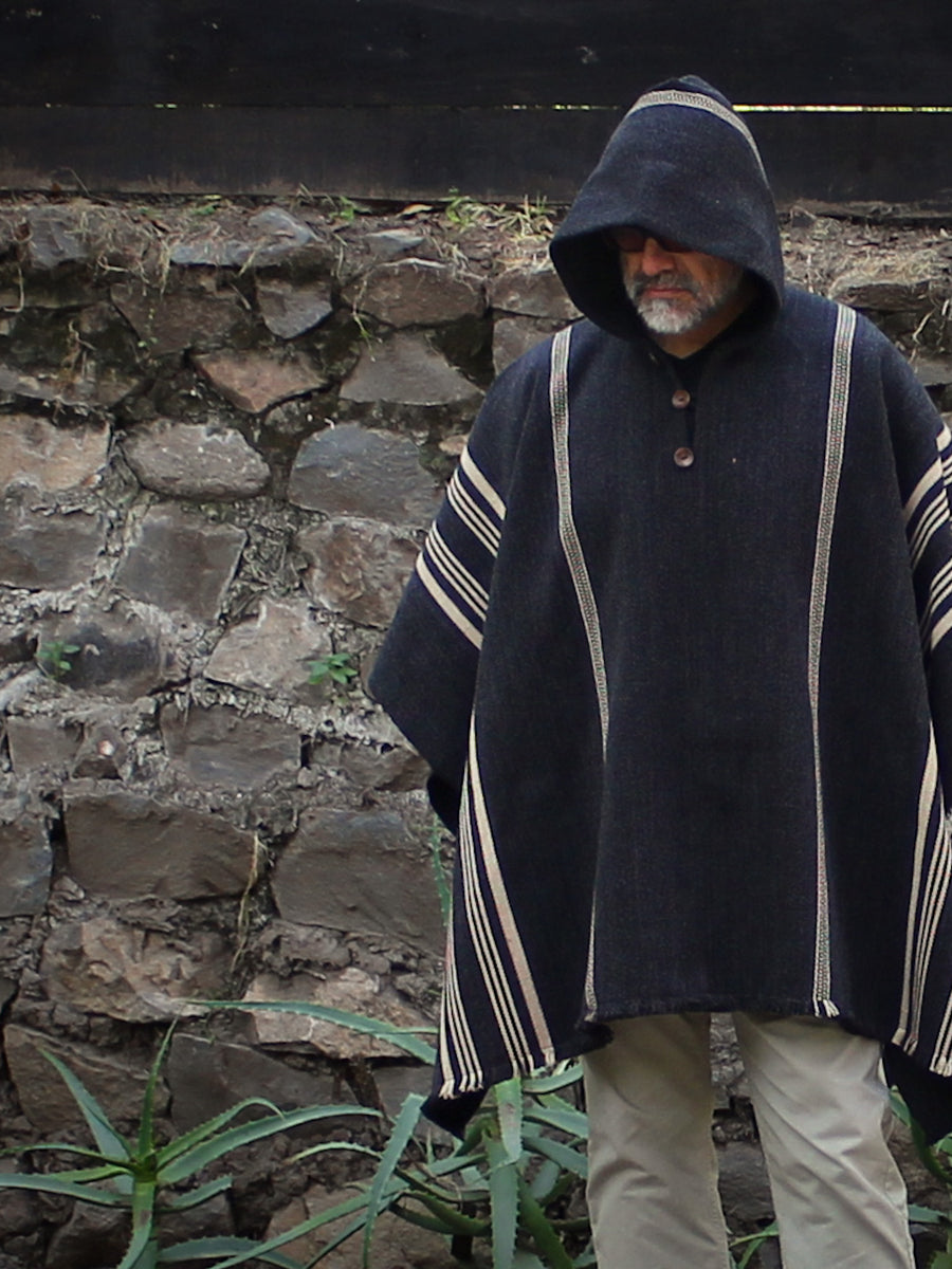 PONCHO ALPACA HOMBRE MARENGO-BEIGE CON CAPUCHA