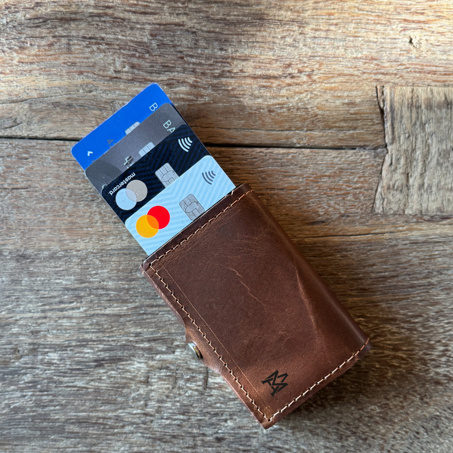 TARJETERO DE CUERO PROTECT COMPACTO
