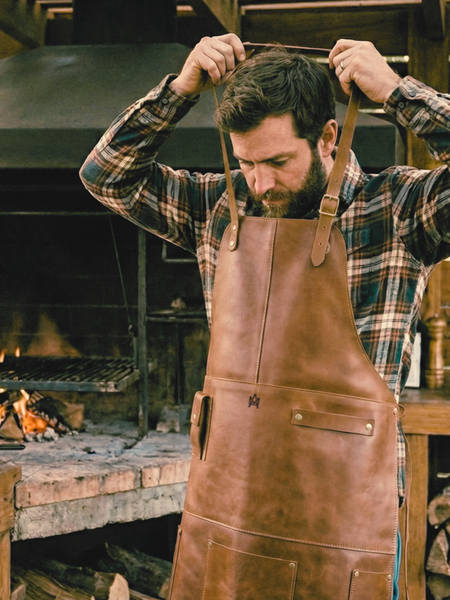 PECHERA ASADOR CUERO