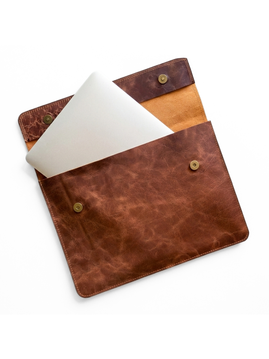 FUNDA DE CUERO GENUINO PARA NOTEBOOK