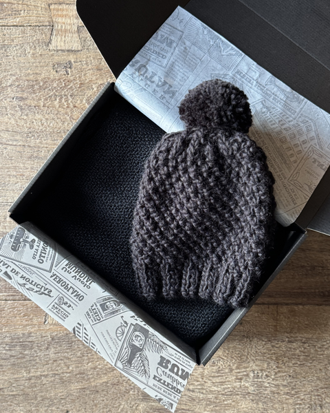 BOX BUFANDA LANA ALPACA NEGRA + GORRO LANA GRIS NEGRO