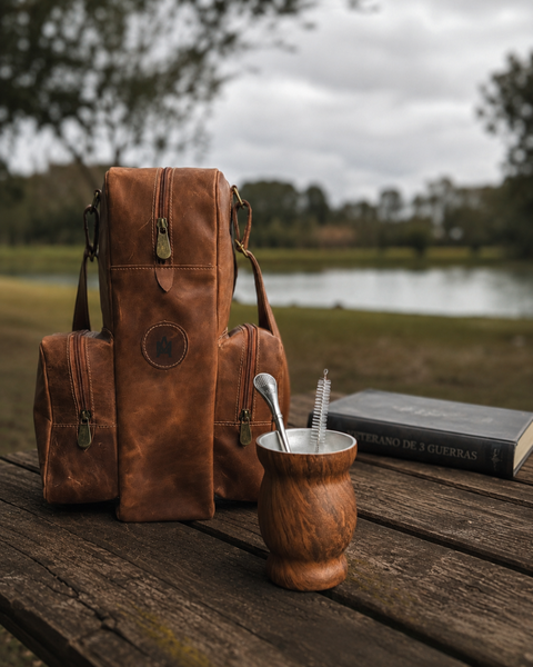 PACK MATERA DE CUERO CHE + MATE DE ACERO INOX