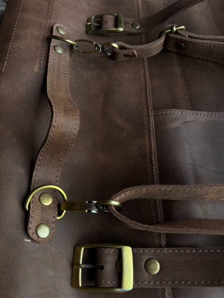 PORTA CUCHILLOS PARRILLEROS DE CUERO FULL GRAIN PREMIUM MORO