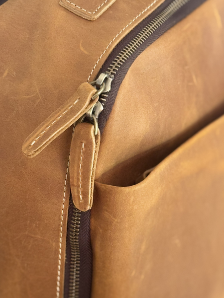 MOCHILA DE CUERO GENUINO PREMIUM STIRLING