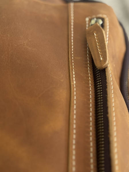 MOCHILA DE CUERO GENUINO PREMIUM STIRLING